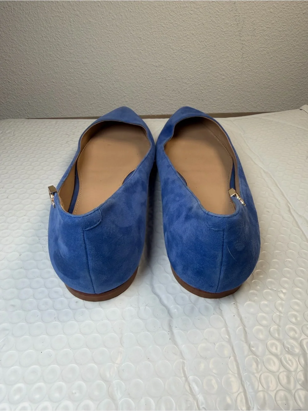 Tory Burch Gigi Pointed Toe Flats Blue Suede Gold Logo Women’s Size 9M New